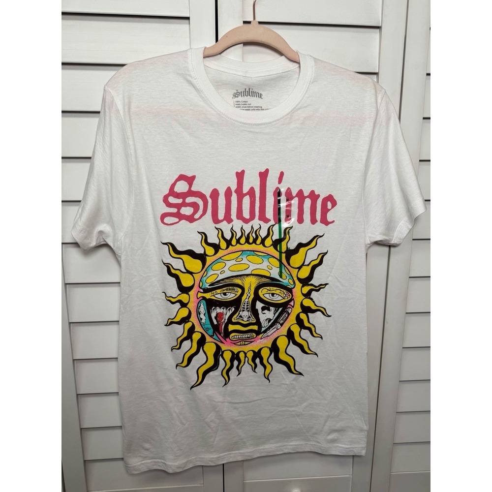 Sublime Short Sleeve Crew Neck Graphic Cotton Band Tee Women's Size Medium NWOT